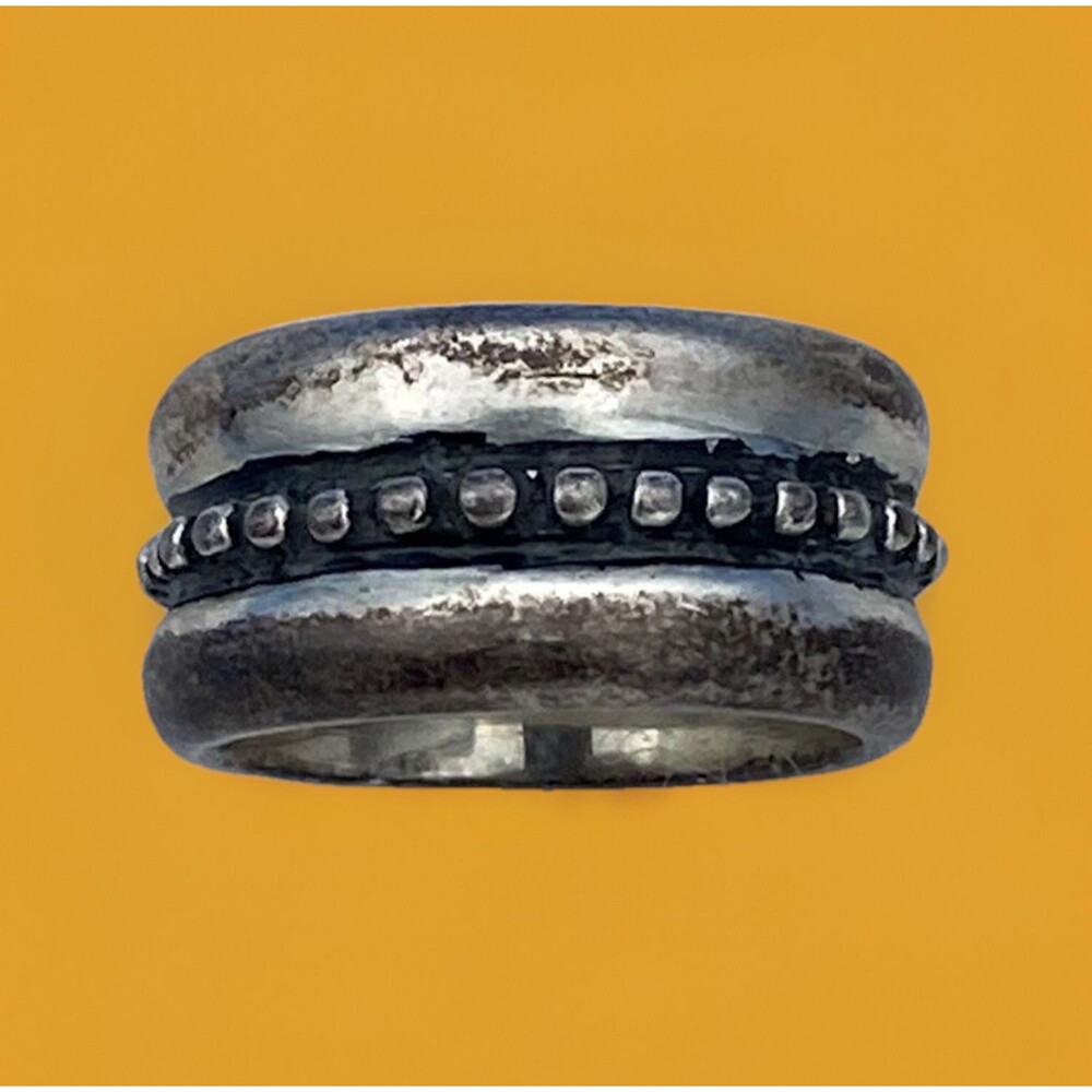 Vintage Navajo Sterling Silver Ring 16.8g Size 7.5 Thick Hand Tooled Band